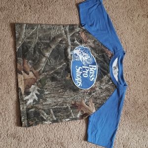 Bass Pro Shop Kids T Shit Medium